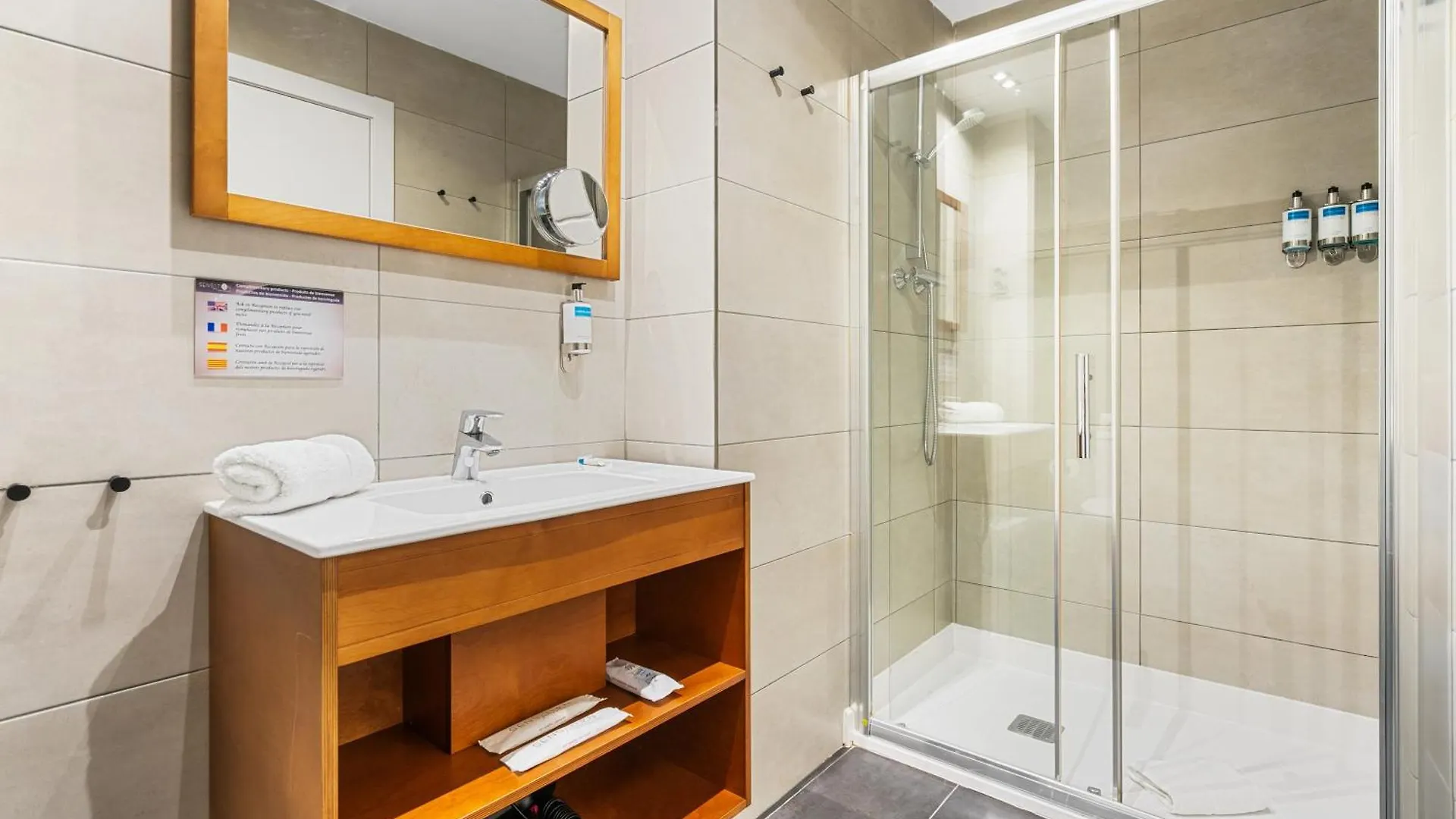 Sensation Sagrada Familia Apartment Barcelona 0*,