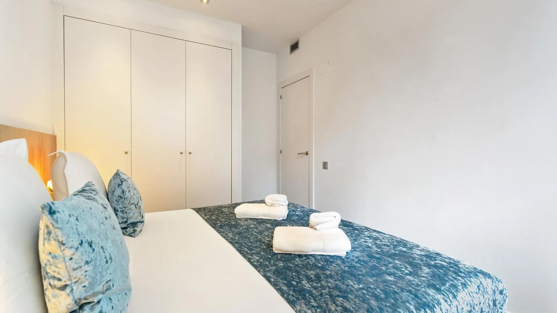 Sensation Sagrada Familia Apartment Barcelona 0*,  Spain